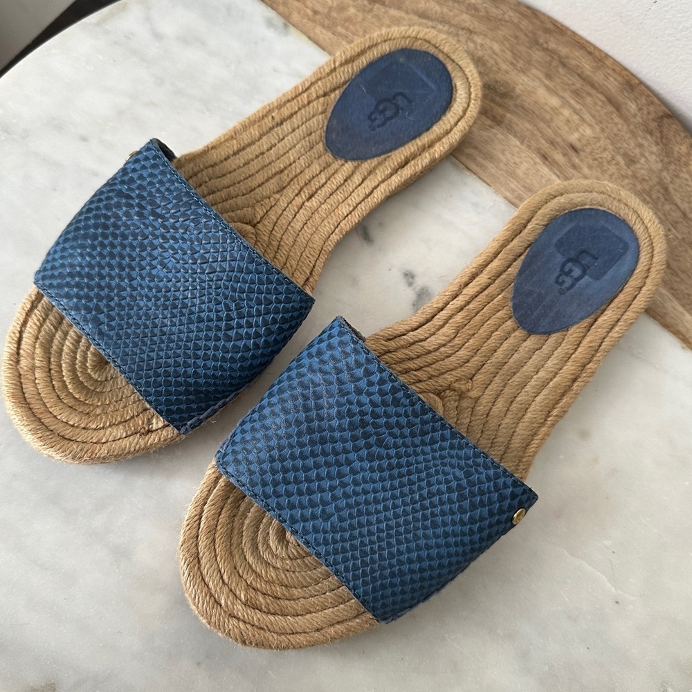 UGG Cherry Exotic Slip on espadrille sandals Slides size 8 Blue - Picture 1 of 8
